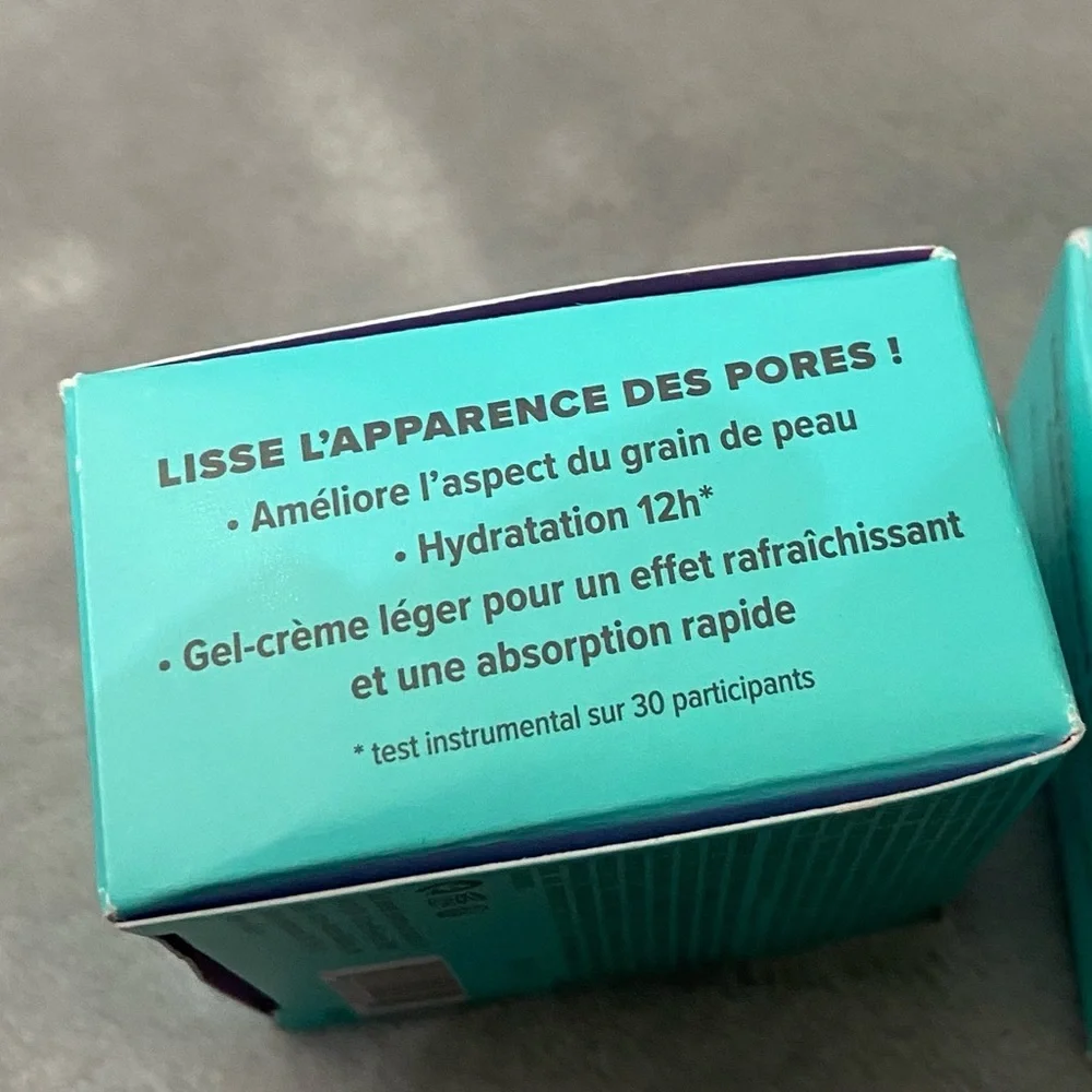 New! TWO benefit porefessional smooth sip moisturizer mini 27603